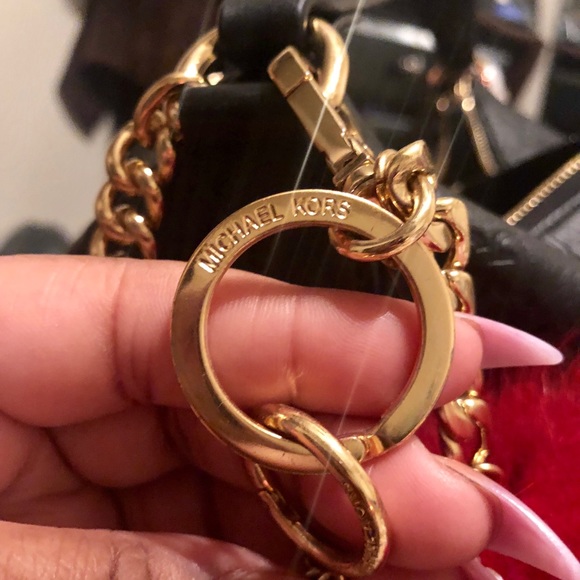 Micheal Kors initial B keycharm - Picture 2 of 2